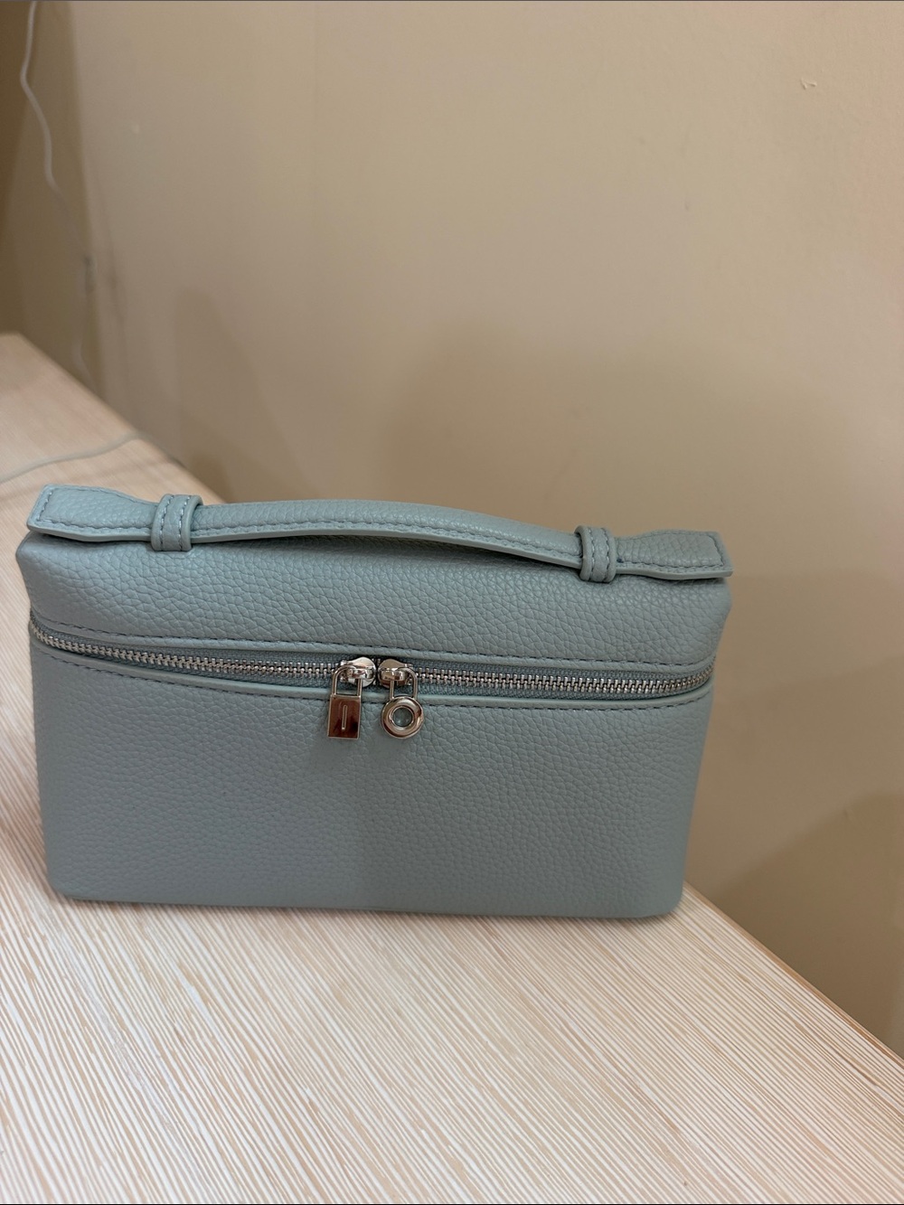 Light Blue Leather Wristlet Cosmetic Pouch L19